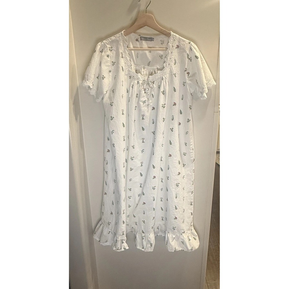 Victorian Classics Cotton Flower Nightgown Medium Ruffle Ribbon Cottage Prairie